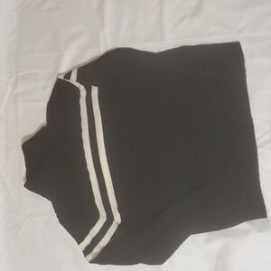Crown & Ivy Black and White Knit Sweater XL
